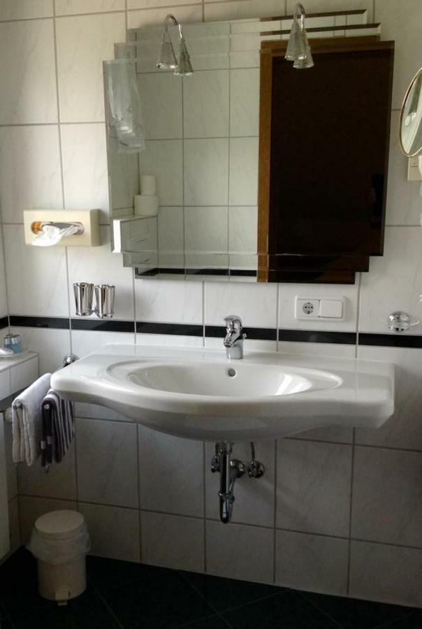 Haus Diana Bed & Breakfast Dottingen  Eksteriør bilde